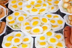 Món ăn đường phố độc đáo du khách nên thử khi đến Thái Lan