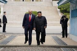 Bước chân lịch sử của Tổng thống Trump trên đất Triều Tiên