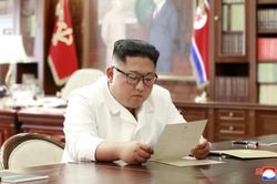Ông Trump nói có thể sẽ gặp ông Kim ở khu phi quân sự