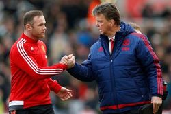 Rooney bất ngờ gạch tên Sir Alex Ferguson, nói 'van Gaal là HLV giỏi nhất'