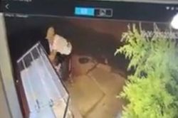 Truy bắt đối tượng cầm búa đập vỡ kính, để cướp vàng