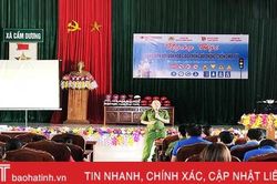 Hơn 200 ĐVTN tham gia ngày hội văn hóa giao thông, phòng chống ma túy