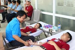 Tiếp nhận 402 đơn vị máu hiến trong Ngày hội hiến máu Amata Biên Hòa