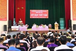 Kỳ họp thứ 8, HĐND huyện Quỳnh Nhai, nhiệm kỳ 2016-2021