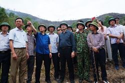 Phó thủ tướng phân tích lý do chưa dùng trực thăng để chữa cháy rừng ở Hà Tĩnh