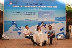 Dành cả thanh xuân để chạy theo idol