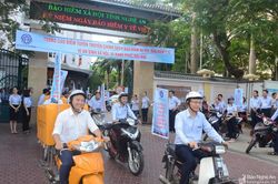 Bảo hiểm y tế 'bùa' hộ mệnh của người bệnh