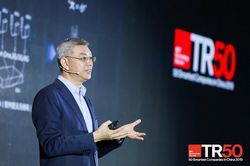 MIT Technology Review vinh danh Huawei trong Top 50 công ty Thông minh nhất