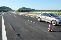 Hằn lún vệt bánh xe trên cao tốc Đà Nẵng-Quảng Ngãi: Nhà thầu phải chịu trách nhiệm hoàn toàn