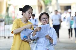 Tập trung cao độ chấm thi THPT quốc gia