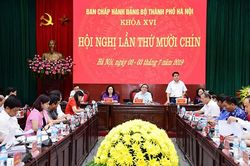 Sẽ kiểm điểm Ban Thường vụ Thành ủy Hà Nội liên quan vi phạm ở Ba Vì