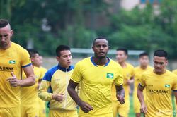 Nóng: Ngoại binh Vinicius, cựu tiền đạo CLB TP Hồ Chí Minh chính thức về SLNA