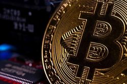 Giá Bitcoin trượt khỏi mốc 10.000 USD