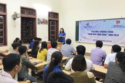 Huyện Đoàn Mộc Châu: Khai giảng 3 lớp tiếng Anh cộng đồng năm 2019