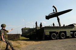Tổng thống Putin ký đạo luật đình chỉ hiệp ước hạt nhân với Mỹ