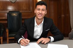 Arsenal có tân binh đầu tiên hè 2019