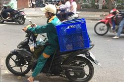 Người giao hàng cần làm gì khi bị chủ hàng lừa?