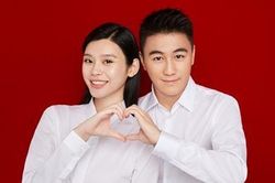 Siêu mẫu nội y và con trai vua sòng bạc Macau đã đăng ký kết hôn