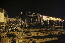 Vụ không kích ở Libya: Lực lượng ủng hộ Tướng Haftar phủ nhận trách nhiệm, thế giới giận dữ