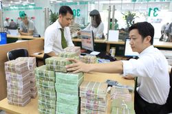 Nên mua và nắm giữ những cổ phiếu ngân hàng nào?