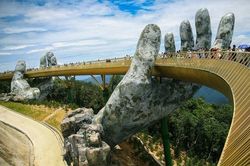Da Nang tops Vietnamese tourists' popular destinations in 2019 summer