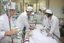Tập luyện theo 'môn phái lạ', tự ý bỏ thuốc, một bệnh nhân đột quỵ não suýt tử vong