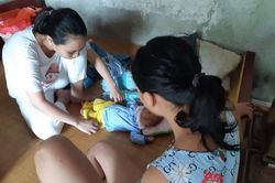 Mức án nào cho gã bố ép con gái mù lòa quan hệ tình dục đến sinh con?