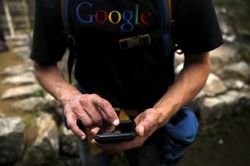 Google Maps 'sập' ở nhiều nơi, dân tình hoảng loạn vì lạc đường