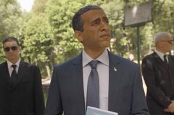 Hãng hàng không Italy rút vội quảng cáo diễn viên bôi mặt để đóng ông Obama
