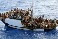 Đắm tàu chở dân di cư Libya, 83 người chết và mất tích