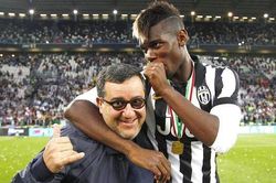Mino Raiola: 'Ai cũng biết Pogba sẵn sàng rời MU'