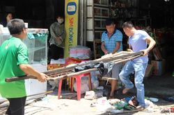 Tiểu thương chợ Hưng Dũng (thành phố Vinh) thiệt hại tiền tỷ sau vụ cháy