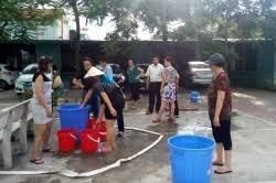 Hà Nội: Nguy cơ nhiều nơi sẽ thiếu nước sạch do mực nước sông Đà xuống thấp
