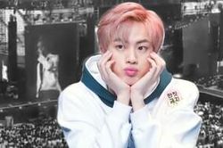 Clip bạn cần xem ngay: Màn khoe nốt cao chót vót, 'nổi da gà' của Jin (BTS) tại Nhật