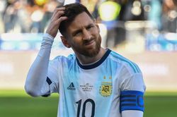 Lionel Messi từ chối dự lễ trao giải 3 tại Copa America