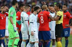 Messi: 'Tôi bị thẻ đỏ vì đã chỉ trích trọng tài và Brazil. Copa America 2019 là giải đấu thối nát'