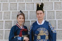 Việt Anh bị chê xấu sau dao kéo, Quế Vân bênh vực