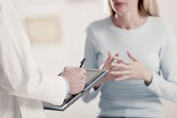 Những tai nạn làm 'chuyện ấy' cực nguy hiểm, ai cũng có thể mắc