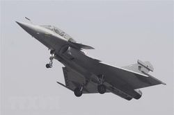 Pháp chuẩn bị bàn giao máy bay chiến đấu Rafale cho Ấn Độ