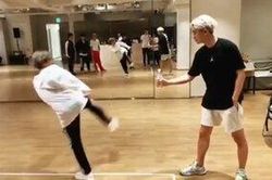 Tham gia thử thách đá nút chai trong phòng tập và đây là cái kết đắng của các thành viên EXO