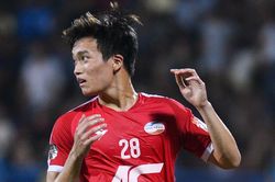 Hoàng Đức bỏ lỡ đáng tiếc trong chiến thắng 1-0 của CLB Viettel