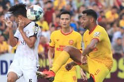 17h00 ngày 8/7, Bình Dương - Nam Định: 'Người cũ' đòi nợ chủ nhà