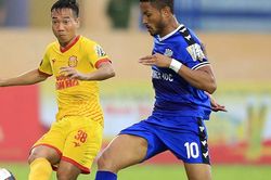 Nam Định chê trọng tài sau khi chia điểm Bình Dương