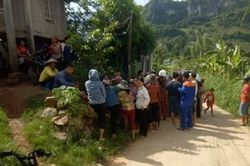 Ghen tuông, mang xăng đốt cả nhà người tình