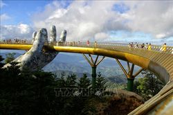 Phát triển du lịch trực tuyến - Cuộc chơi đầy thử thách