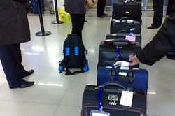 Từ ngày 1/8, hành khách được xách hành lý 12kg lên máy bay