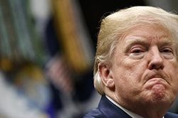 Bị Đại sứ Anh chê bất tài, ông Trump lập tức 'phản pháo' gay gắt