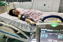 Cứu sống mẹ con sản phụ bị tiền sản giật nặng