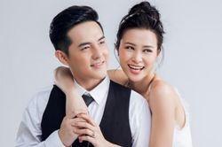 Ông Cao Thắng cầu hôn Đông Nhi, cả showbiz phủ màu hạnh phúc