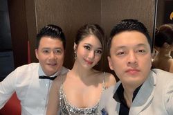 Sang Mỹ du học, Hương Tràm úp mở 'thoát ế', có bạn trai 'kè kè' bên cạnh